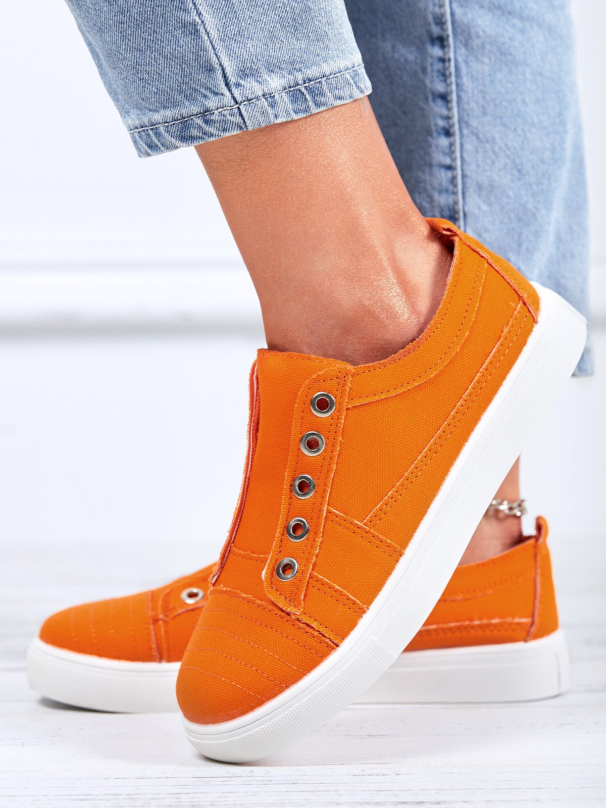 Women's Casual Slip On Canvas Shoes