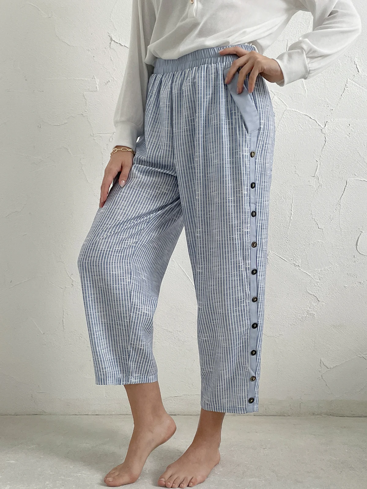 Striped Casual Loose Button Detail Pocket Pant