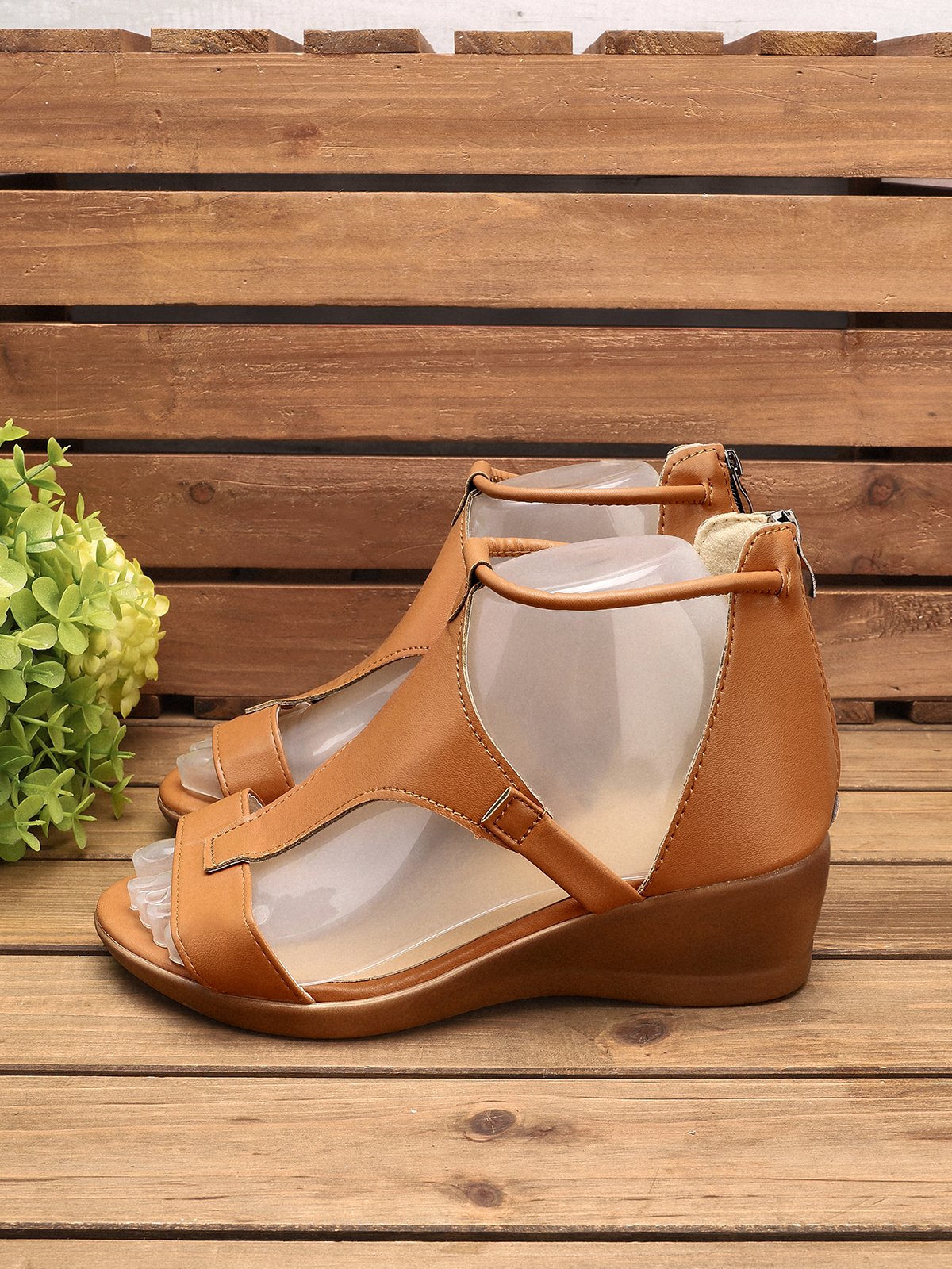 Women Casual Leather Comfy Wedge Sandals