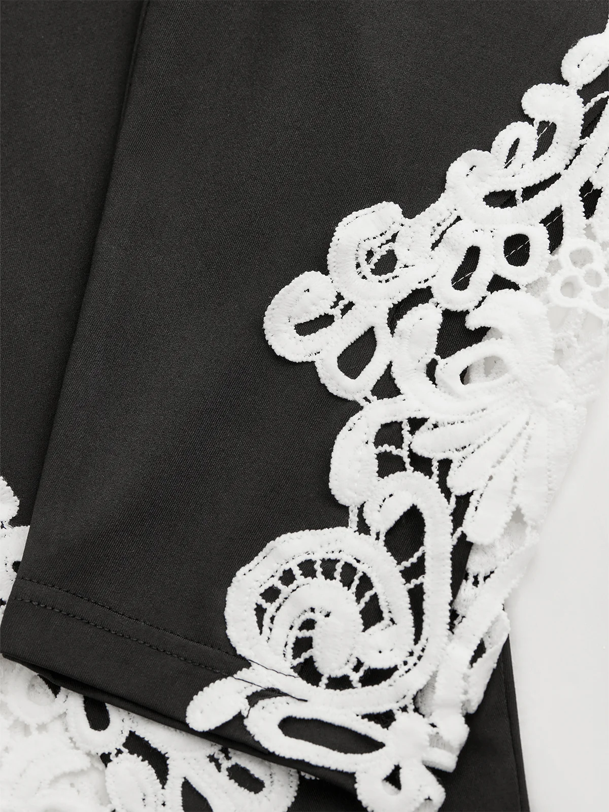 Casual Skinny Lace Mesh Cropped Leggings