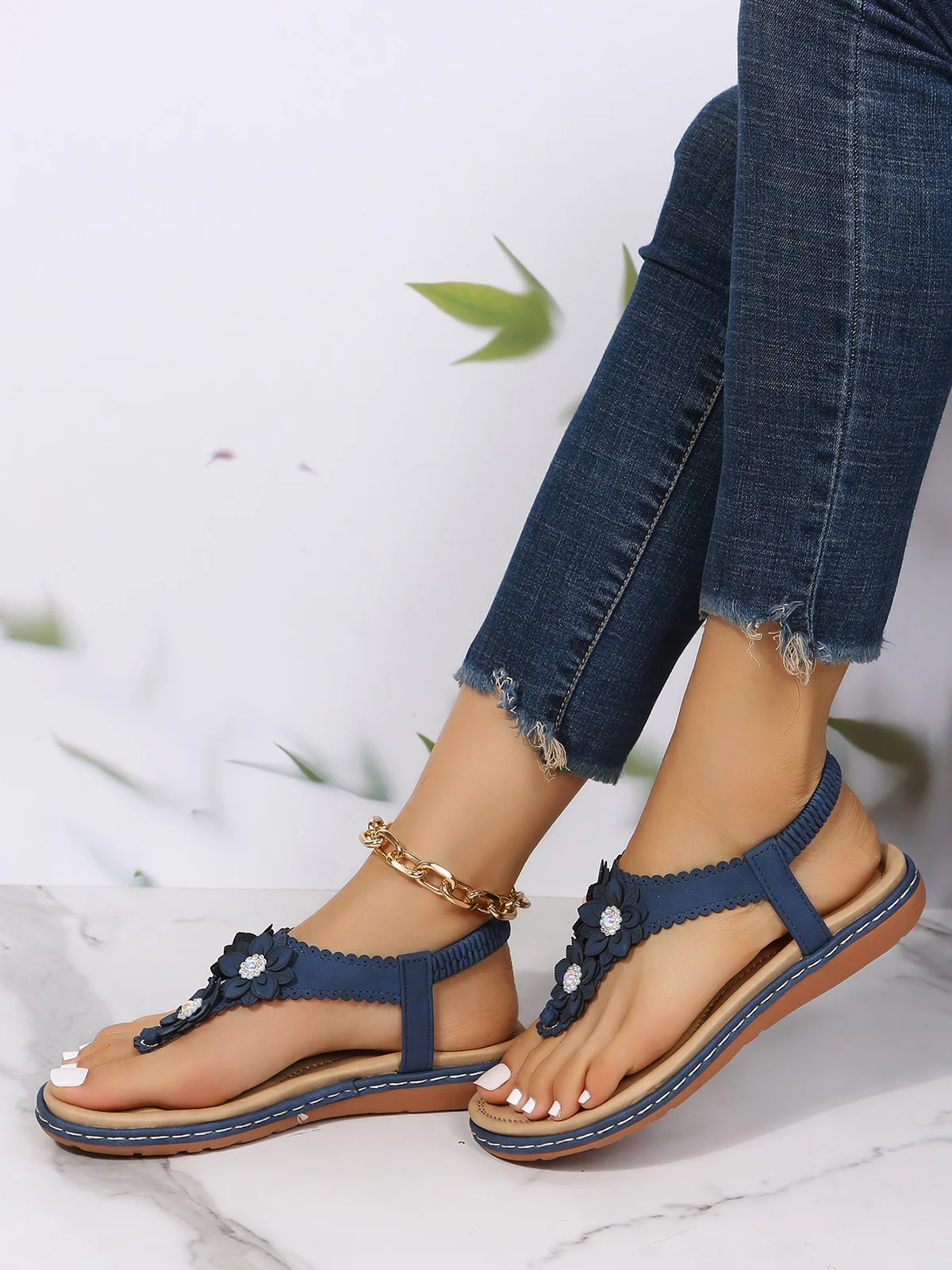 Applique Beaded Decor Comfy Sole Vacation Thong Sandals