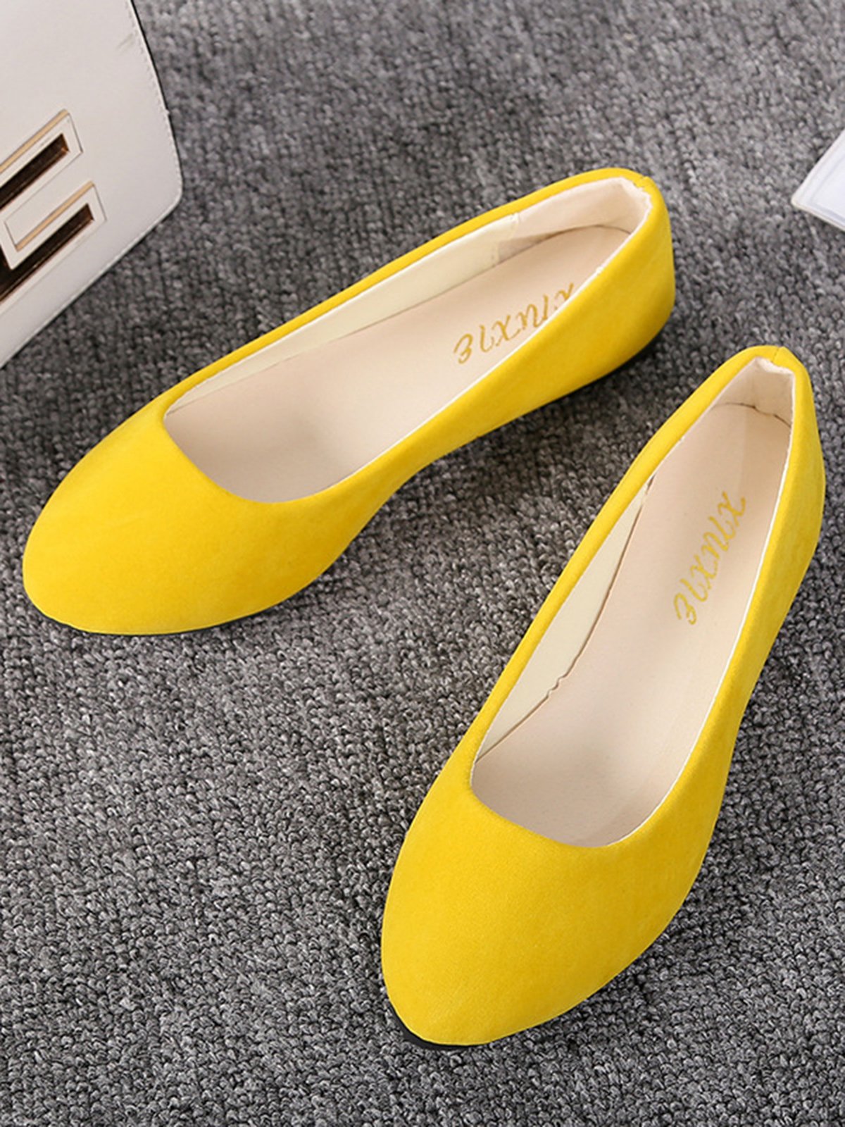 Plain All Season Simple Daily Velvet Flat Heel Round Toe Pu Slip On Shallow Shoes for Women