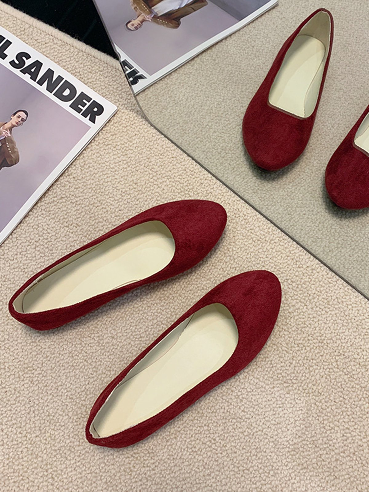 Plain All Season Simple Daily Velvet Flat Heel Round Toe Pu Slip On Shallow Shoes for Women