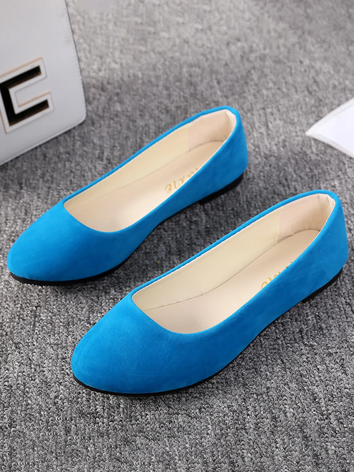 Plain All Season Simple Daily Velvet Flat Heel Round Toe Pu Slip On Shallow Shoes for Women