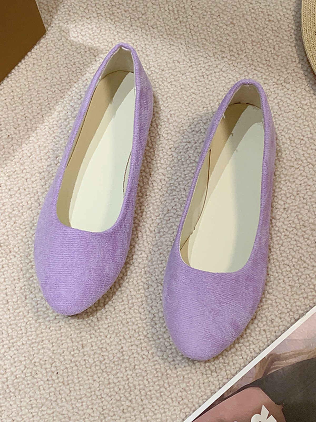 Plain All Season Simple Daily Velvet Flat Heel Round Toe Pu Slip On Shallow Shoes for Women