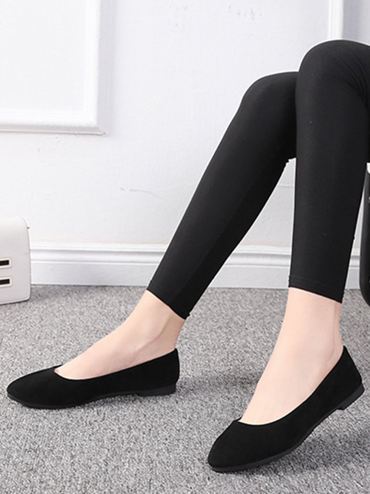 Plain All Season Simple Daily Velvet Flat Heel Round Toe Pu Slip On Shallow Shoes for Women