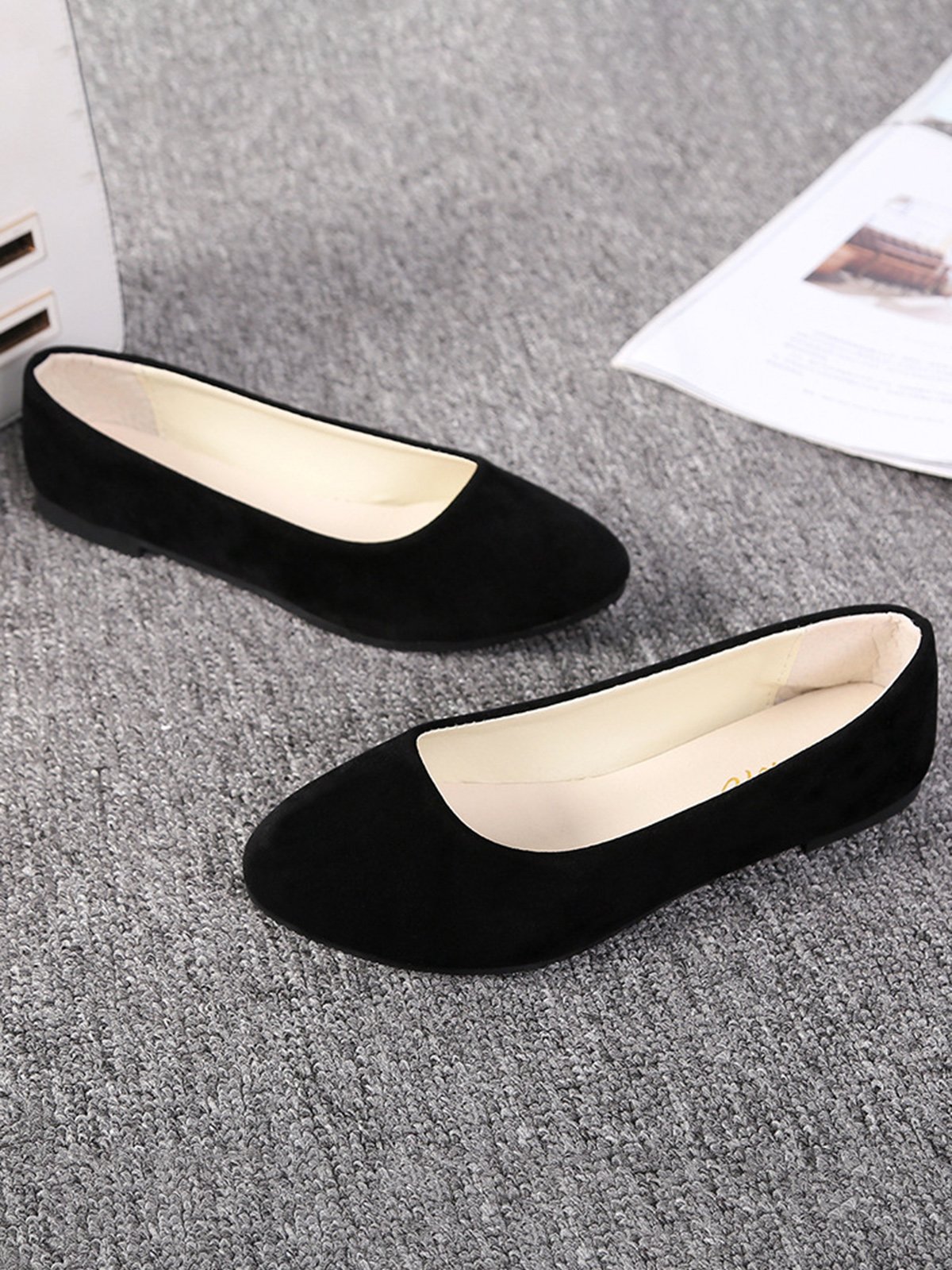 Plain All Season Simple Daily Velvet Flat Heel Round Toe Pu Slip On Shallow Shoes for Women