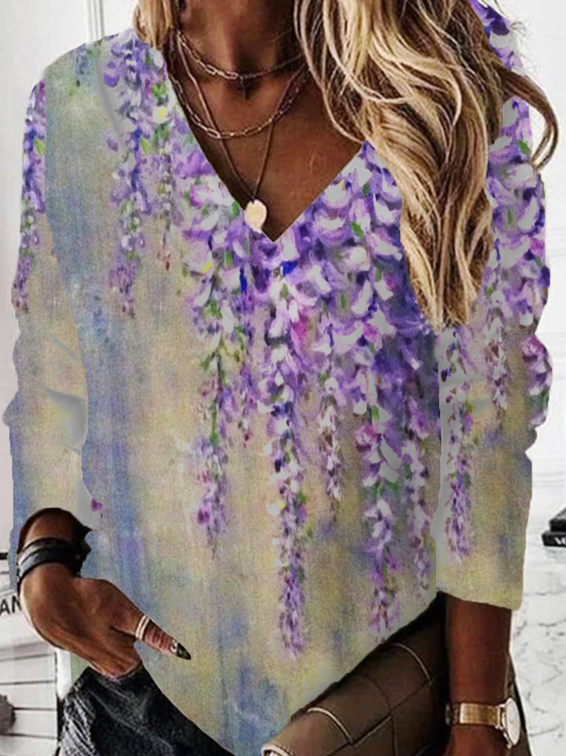 Casual V Neck Floral Sweatshirt