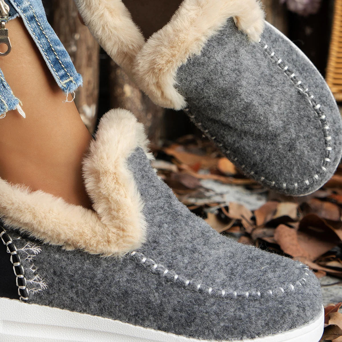 Casual Plain Plush Slip On Flat Heel Comfy Snow Boots