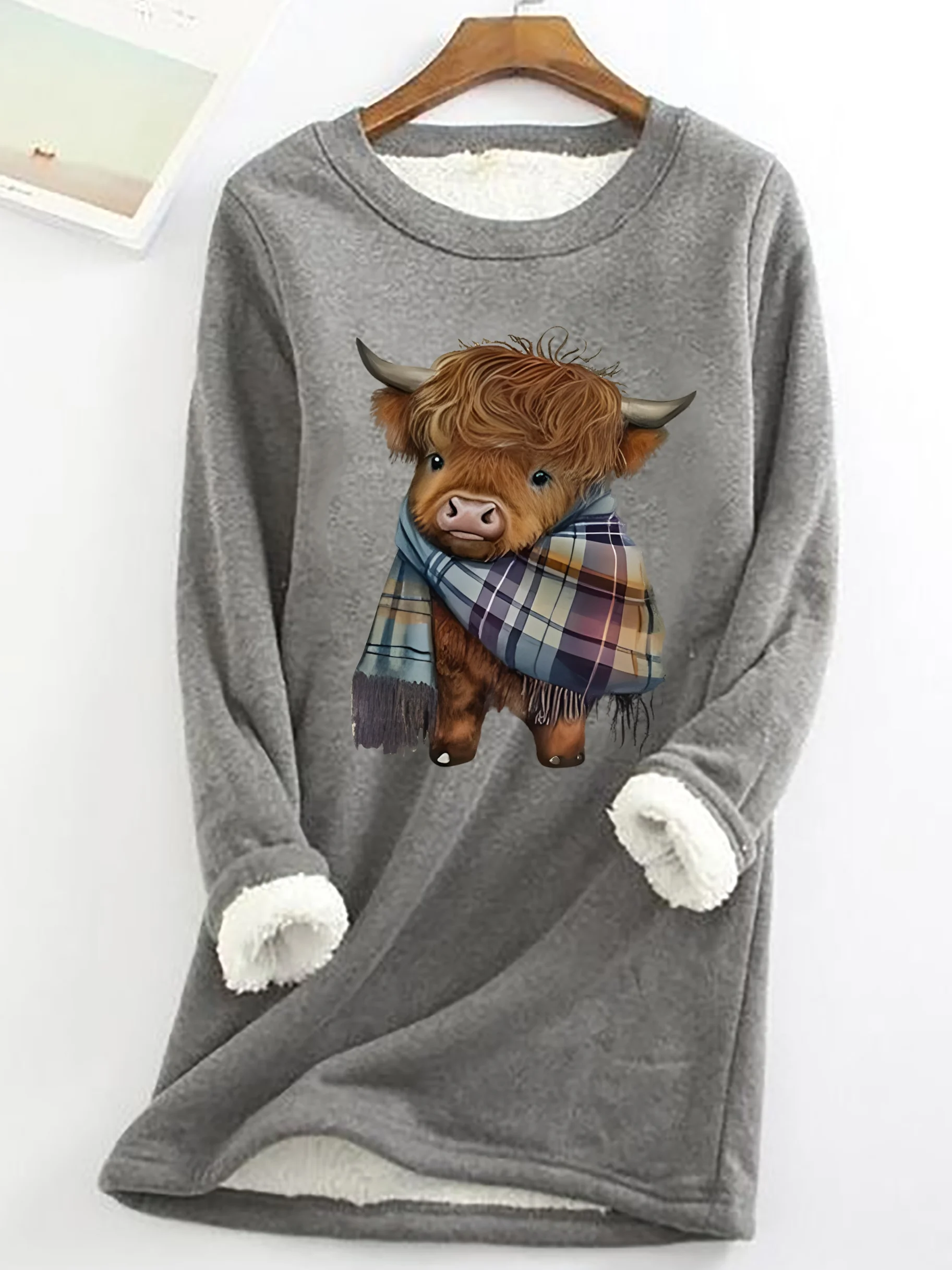 Casual Cute West Highland Cow Crew Neck Cattle Sweatshirt