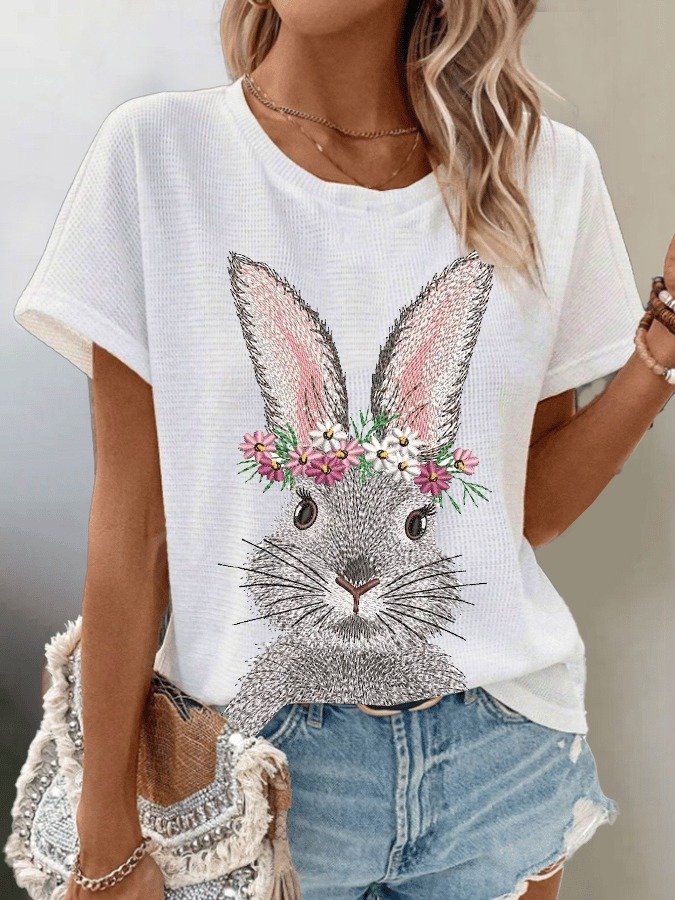 Casual Easter (rabbit) Crew Neck Short Sleeve T-shirt
