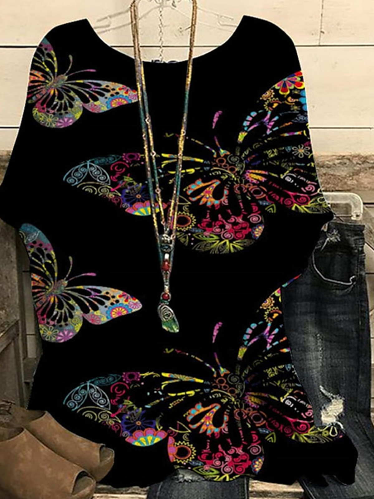 Vintage Butterfly Crew Neck Three Quarter Sleeve T-shirt