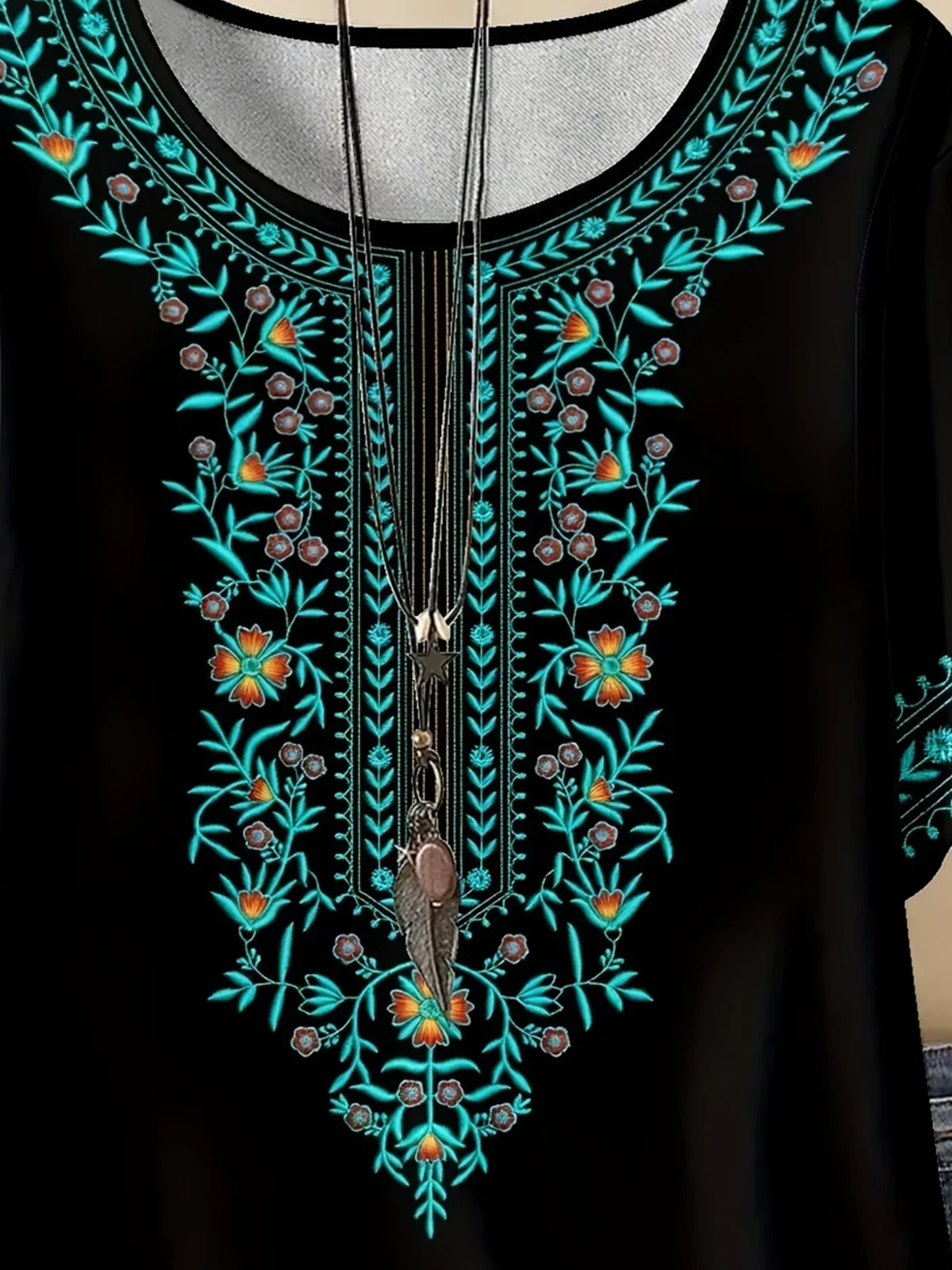 Vintage Ethnic Geometry Crew Neck Three Quarter Sleeve T-shirt