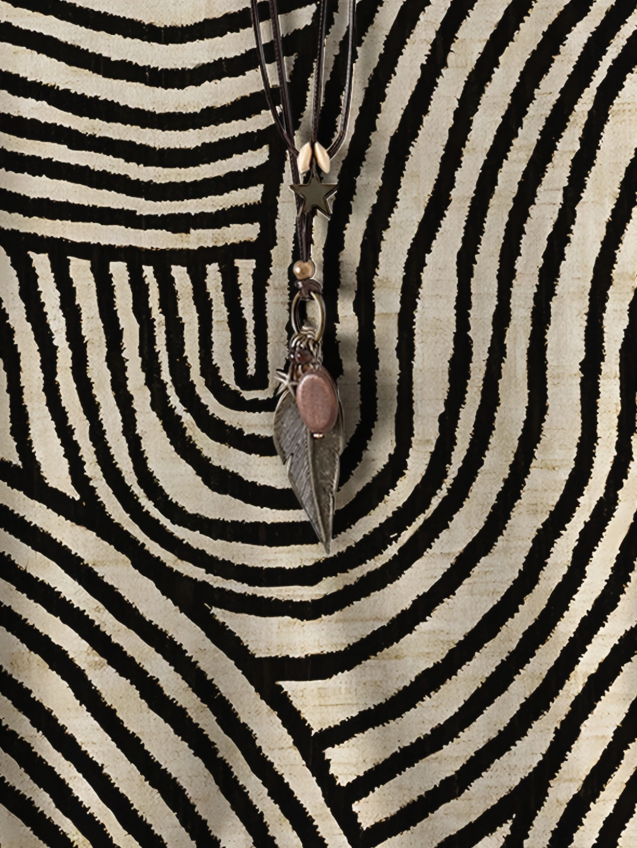 Vintage Striped Crew Neck Three Quarter Sleeve T-shirt