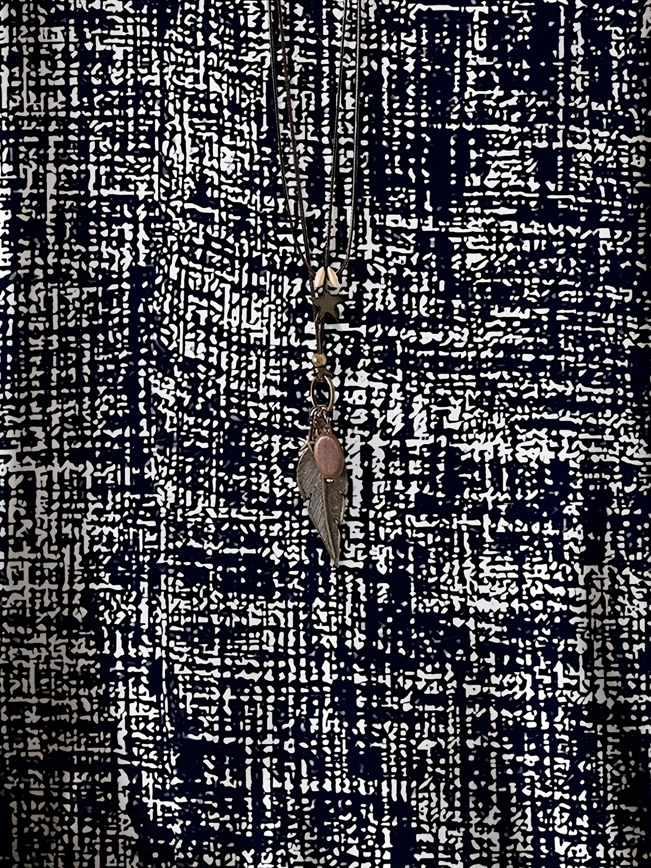 Vintage Abstract Graphic Crew Neck Three Quarter Sleeve T-shirt