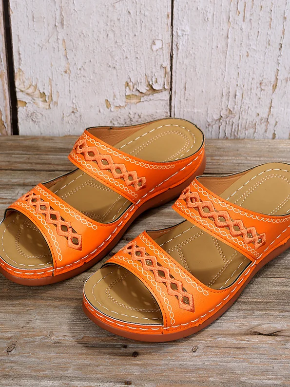 New large size slippers, retro stitching, non-slip round toe wedge heel, comfortable flat sandals for women