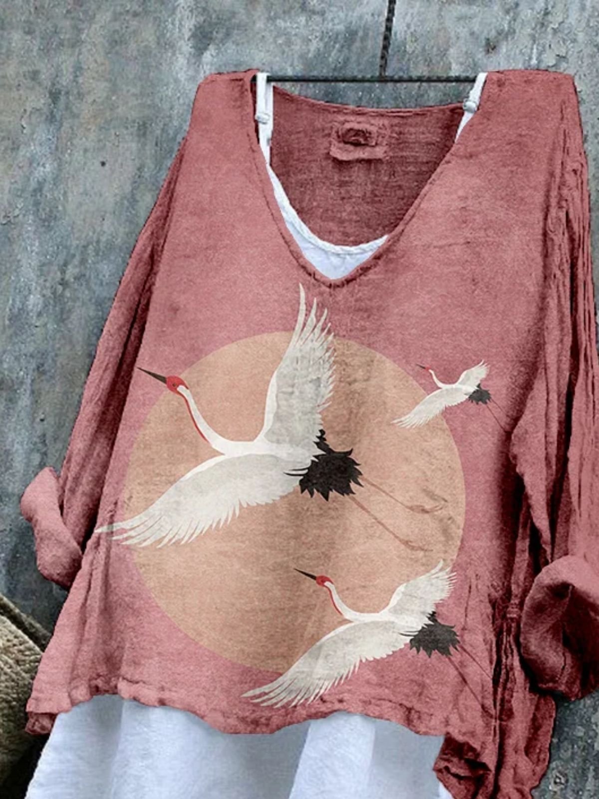 Vintage Animal Art Print V Neck Long Sleeve Comfy T-shirt
