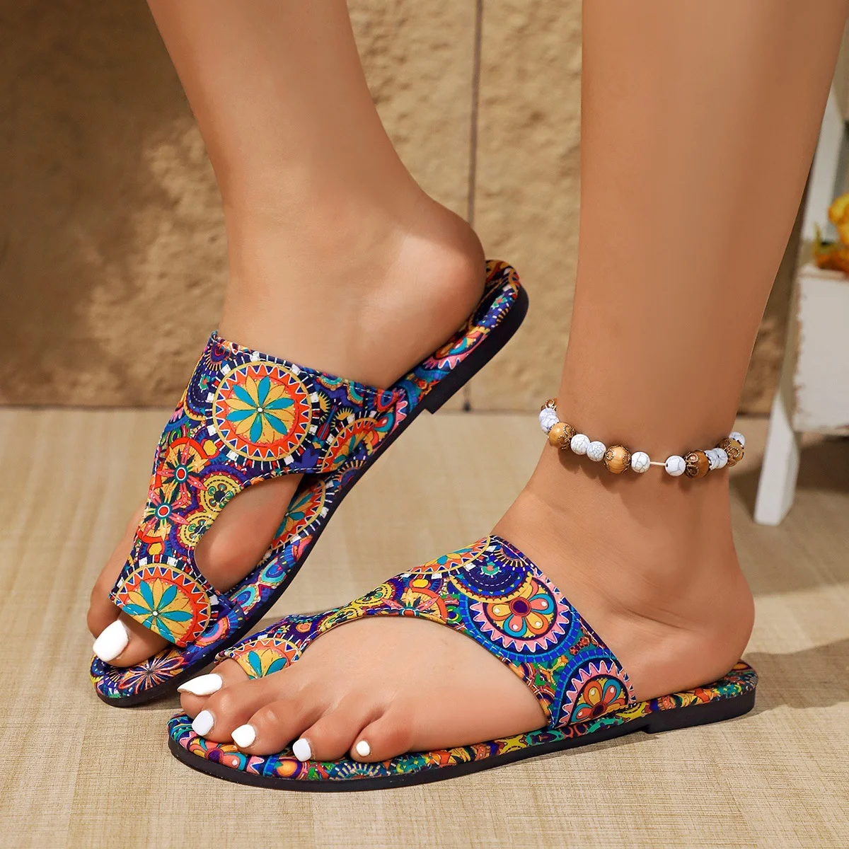 Ethnic Retro Flat Toe Slippers 2025 Summer New Breathable Printed Roman Style Slippers