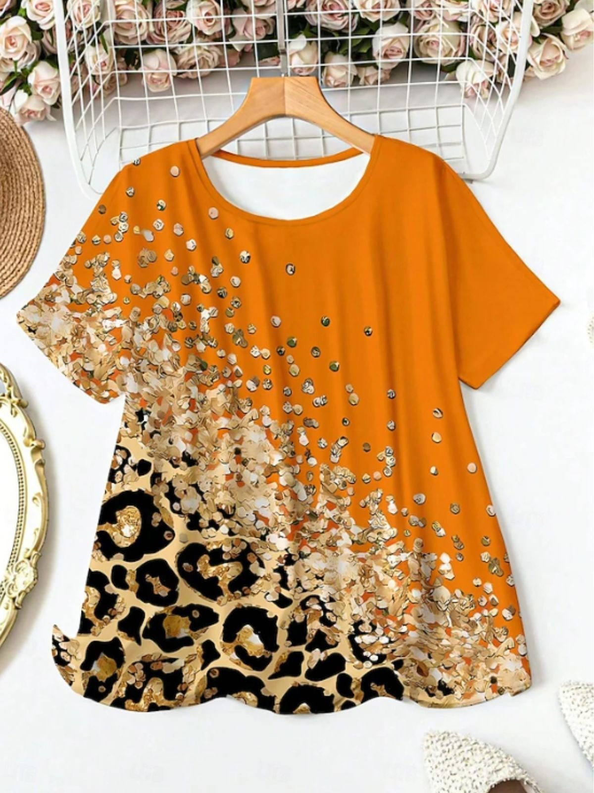 Vintage Leopard Art Print Crew Neck Three Quarter Sleeve Cotton T-shirt