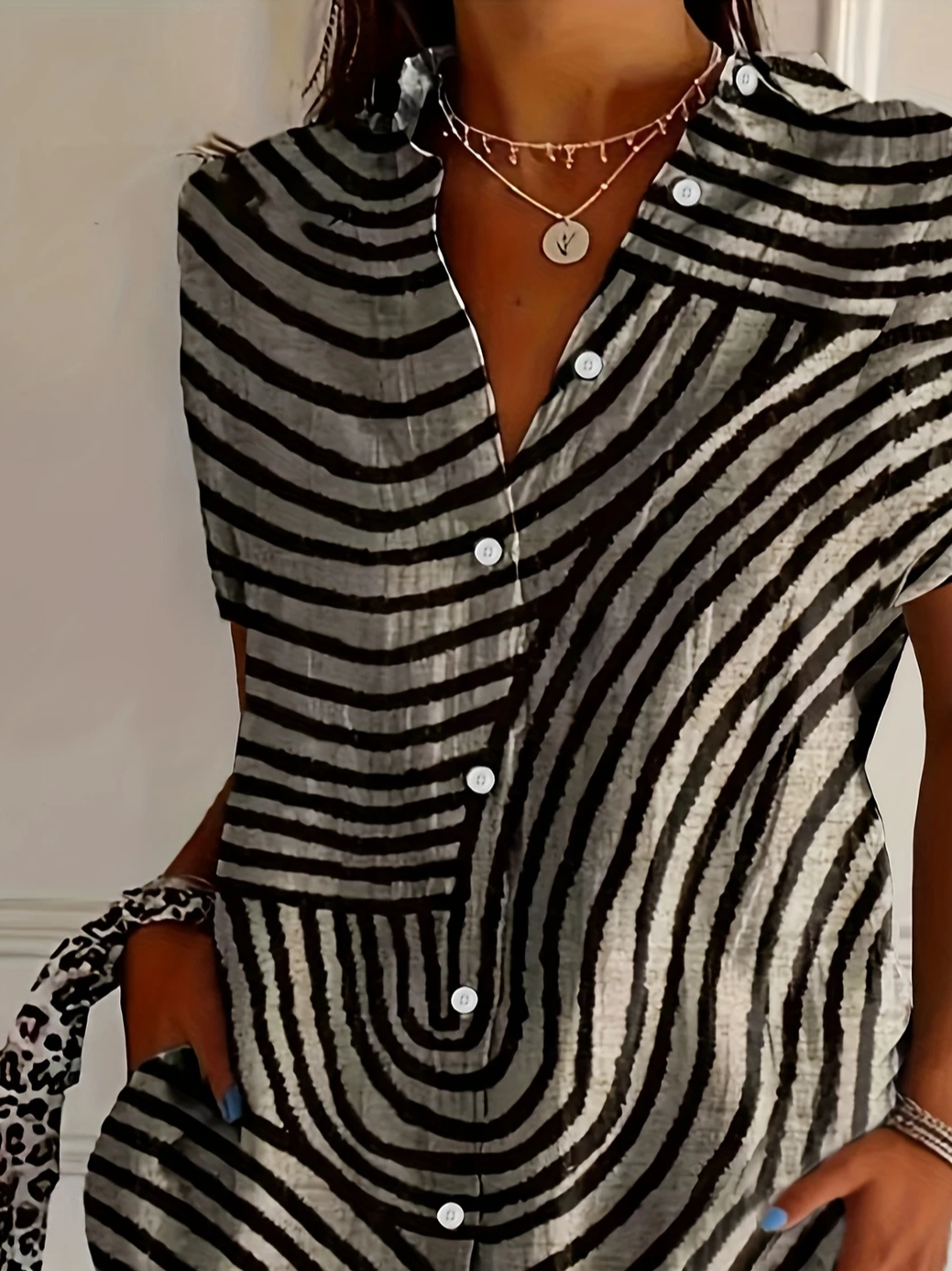 Shirt Collar Short Sleeve Abstract Stripes Printing Regular Micro-Elasticity Loose Button Up Shirt Shirt For Women