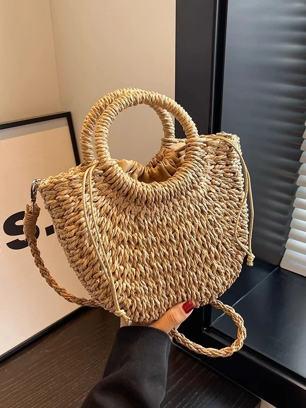 Woven Bag Large Capacity Straw Bag New Style Fire Woven Holiday Style Beach Versatile Shoulder Messenger Bag