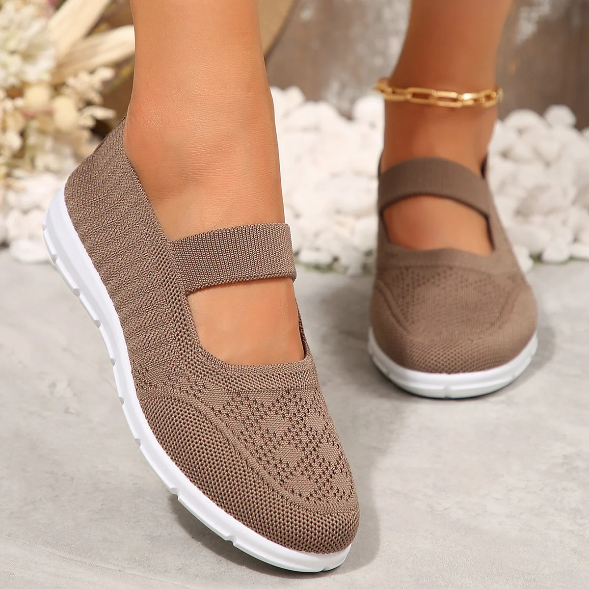 Women Lightweight Breathable Slip Loafers
