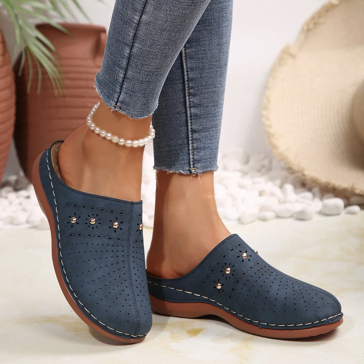 Vintage Plain Slip On Flat Heel Vented Clogs