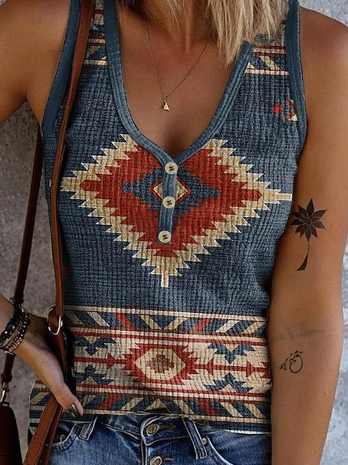 Casual V Neck Geometric Tank Top
