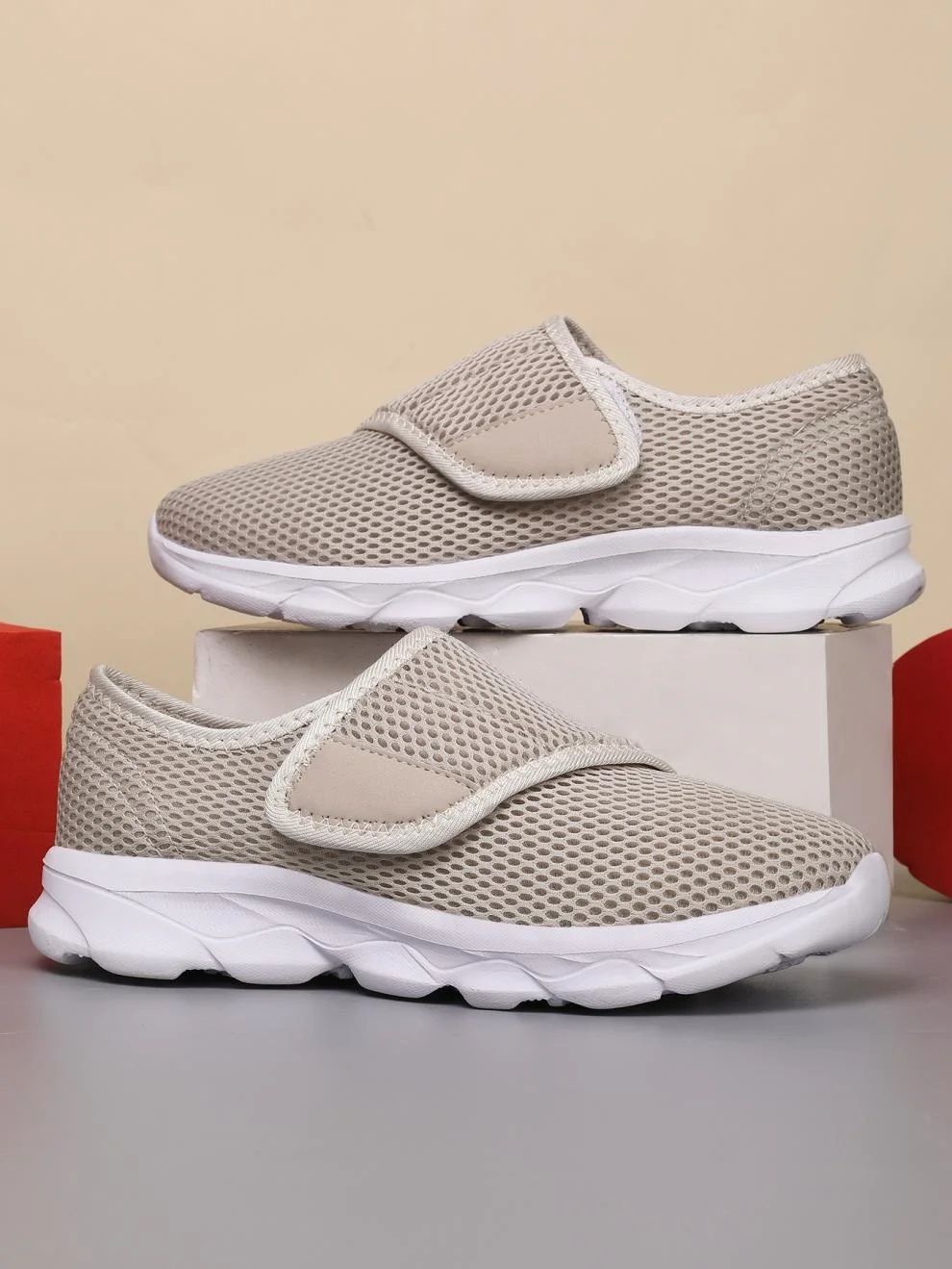 Casual Plain Hook And Loop Low Heel Fly Woven Shoes Split Joint