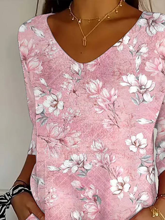 Casual Floral V Neck Three Quarter Sleeve T-shirt