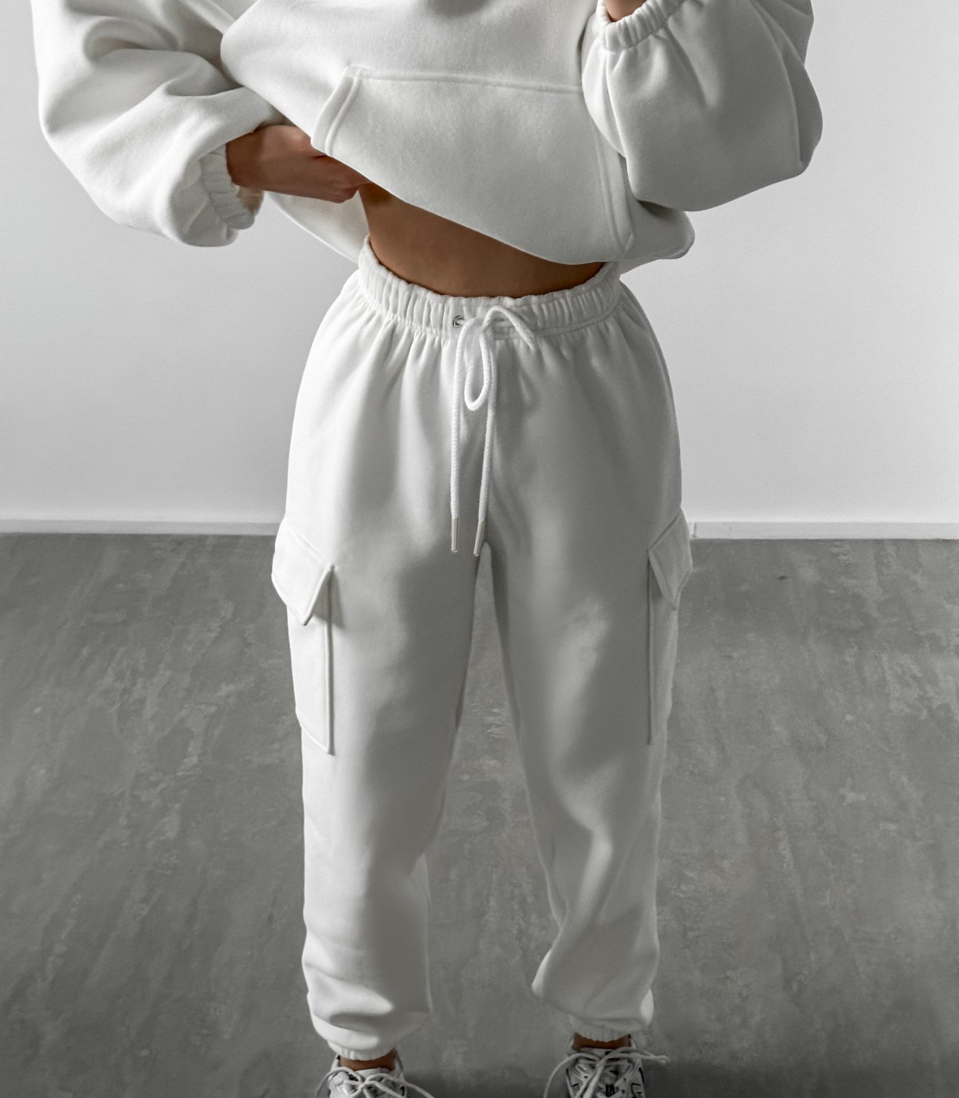 Women Plain Two-Piece Set Daily Long Sleeve Casual Spring/Fall Top With Pants Matching Set