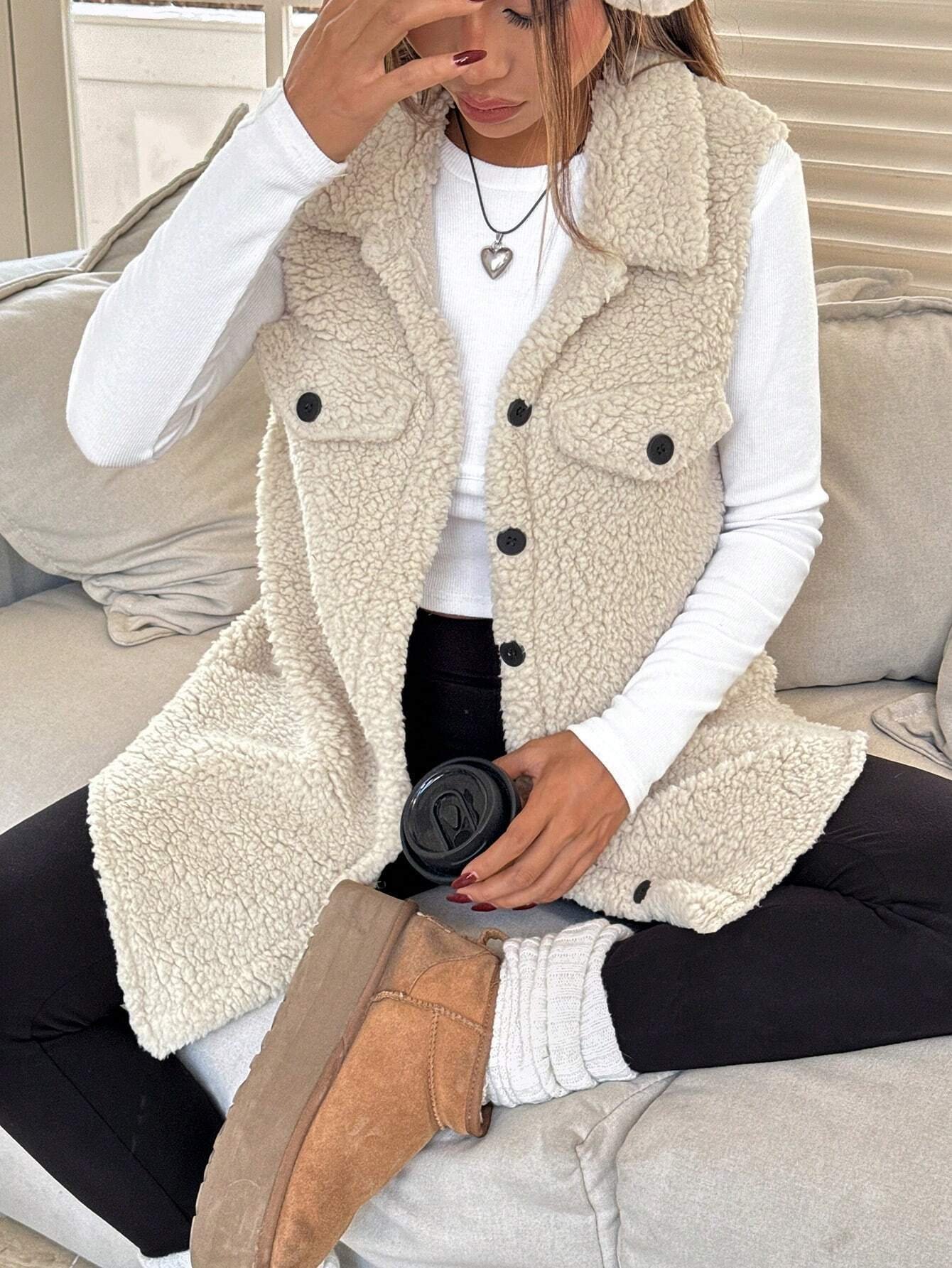 Women's Autumn And Winter Lapel Buttoned Plush Vest Jacket Loose Temperament Commuting Imitation Lambskin