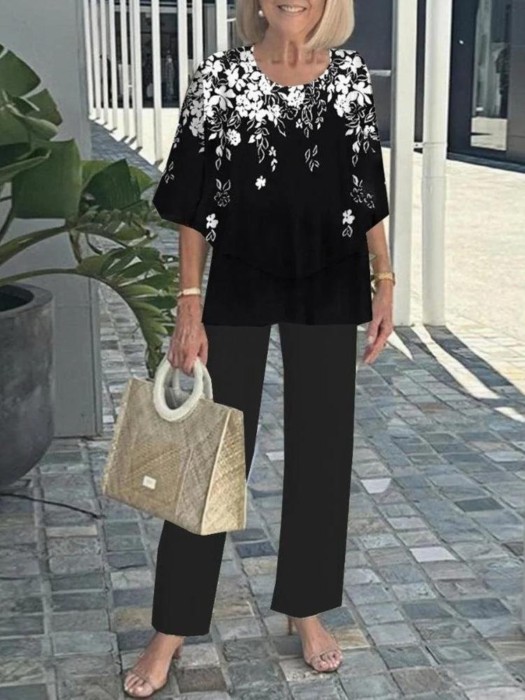 Women Striped Bell Sleeve Two-Piece Set Holiday Three Quarter Sleeve Vintage Spring/Fall Top With Pants Matching Set