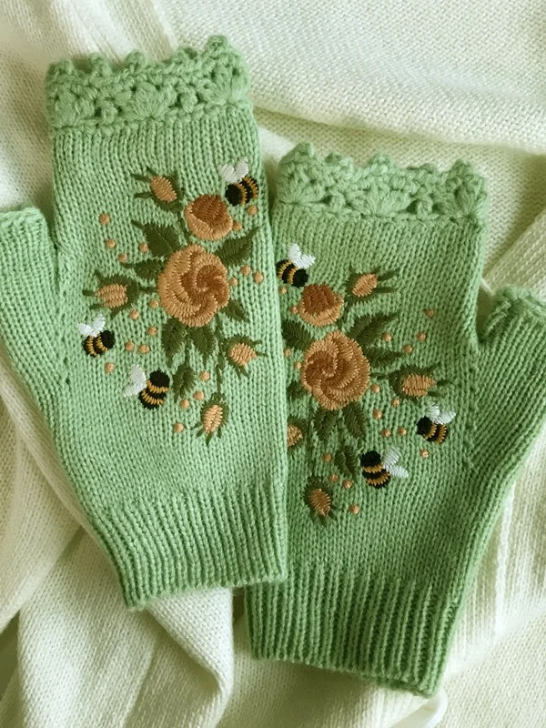 Knitted Boho Floral Autumn And Winter Ins Embroidered Women's Warm Gloves Bee Flower Adult Knitted Gloves Embroidered Wool Gloves