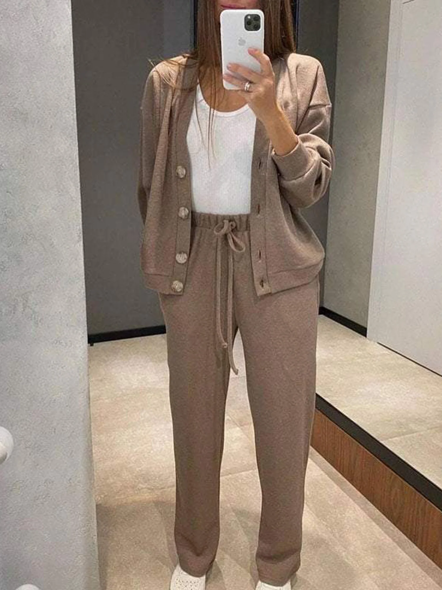 Women Plain Buttoned Two-Piece Set Daily Long Sleeve Casual Spring/Fall Top With Pants Matching Set
