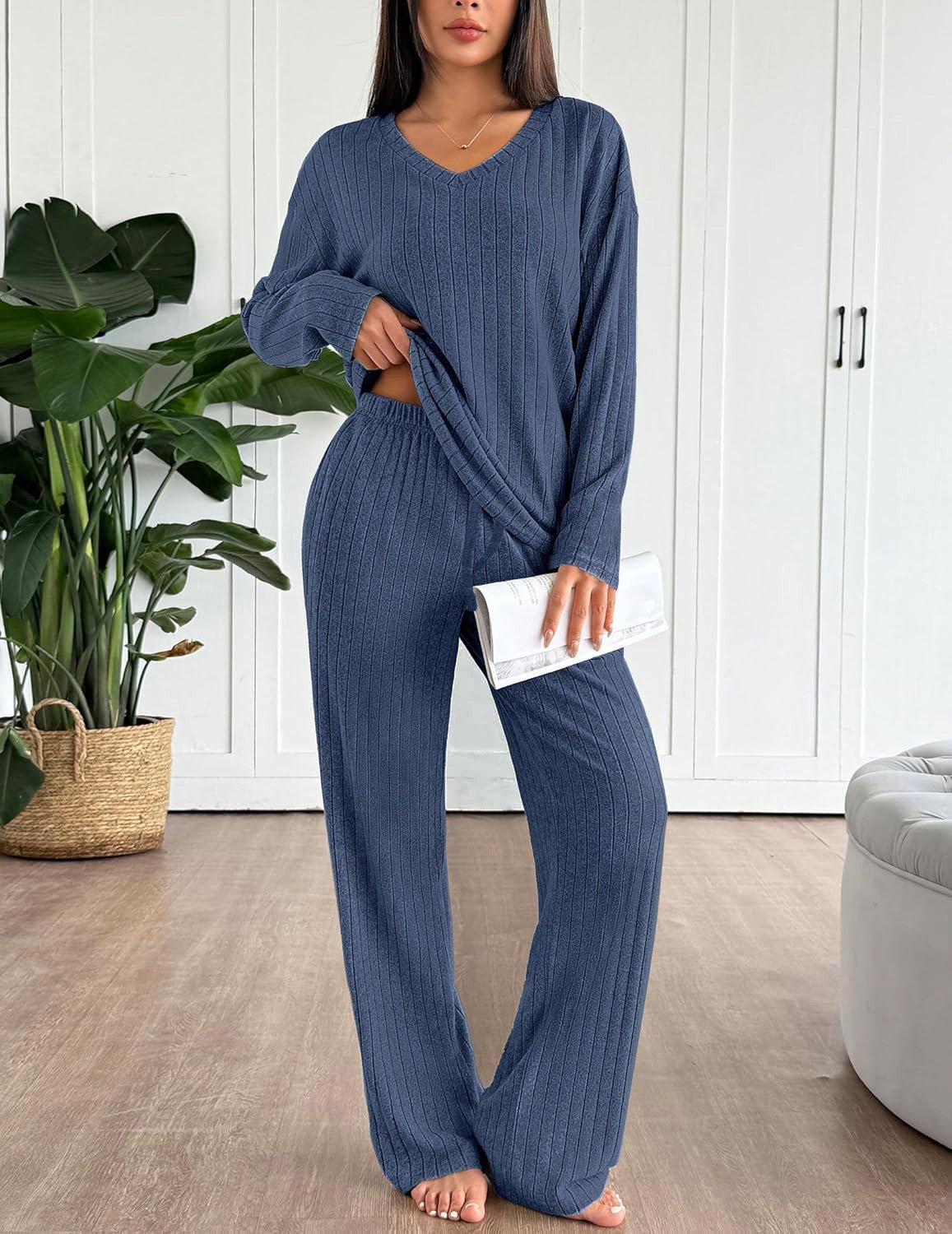 Women Plain Two-Piece Set Daily Long Sleeve Casual Spring/Fall Top With Pants Matching Set