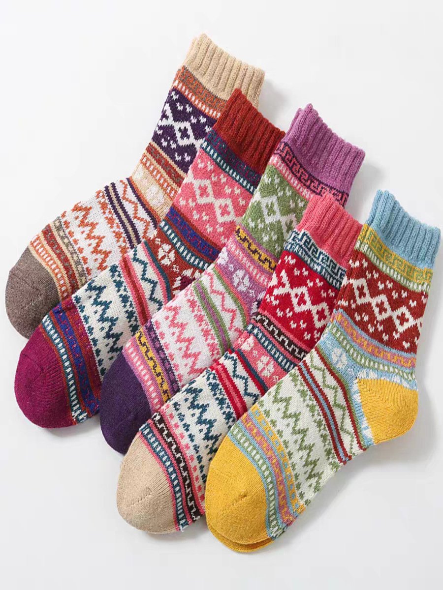 Chunky Knit Thick Warm Mid-calf Socks With Ethnic Retro Geometric Pattern
