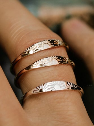 Boho Ethnic Gold Embossed Sun Pattern Ring Single Ring Vintage Jewelry